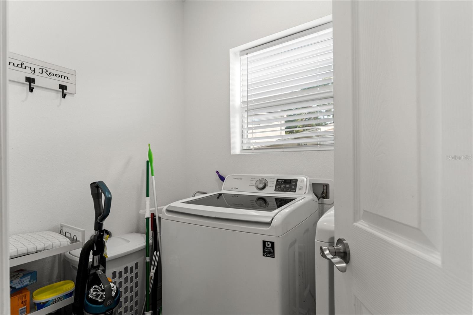 7911 Packwood, Tampa, FL 33604