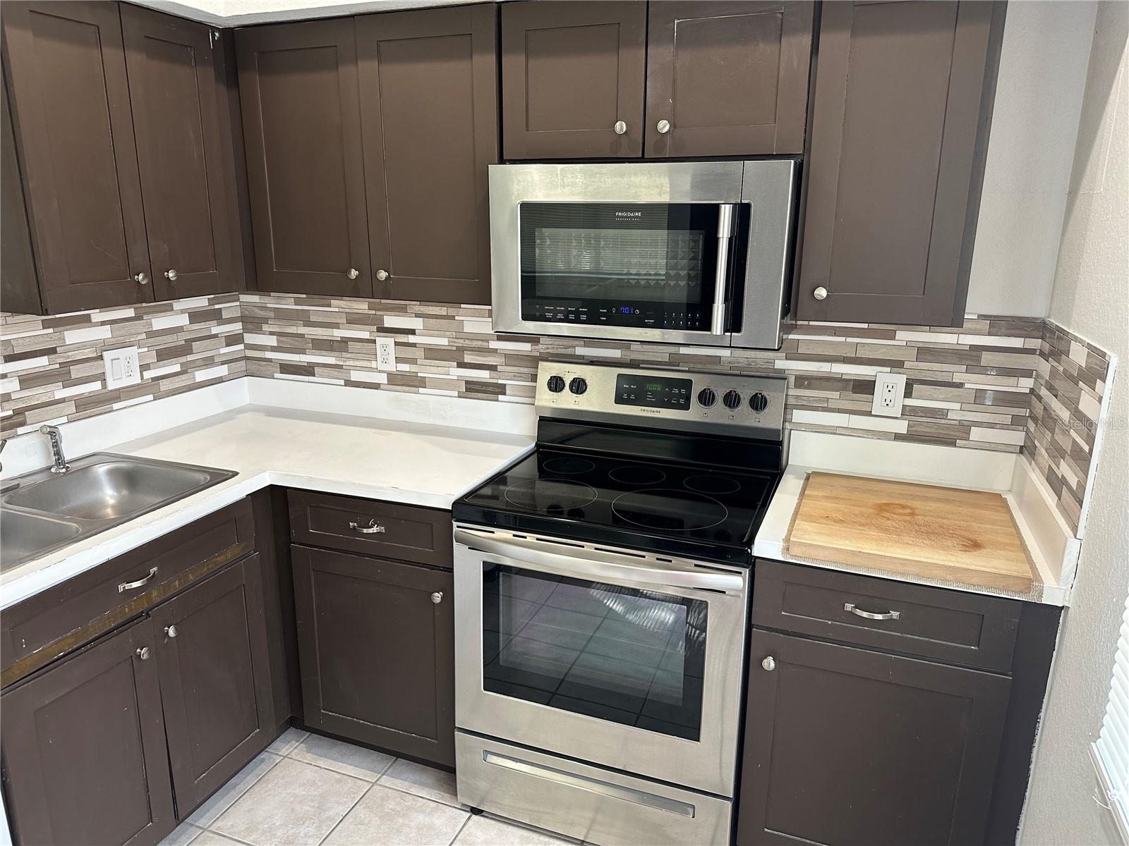 2598 Robert Trent Jones Unit 1027, Orlando, FL 32835