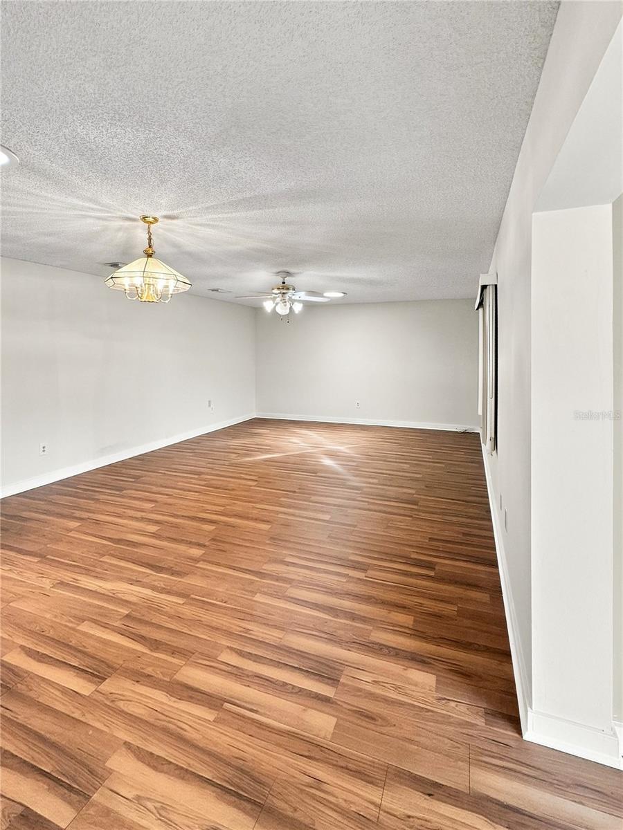 2101 Hailstone Unit 0, Sun City Center, FL 33573