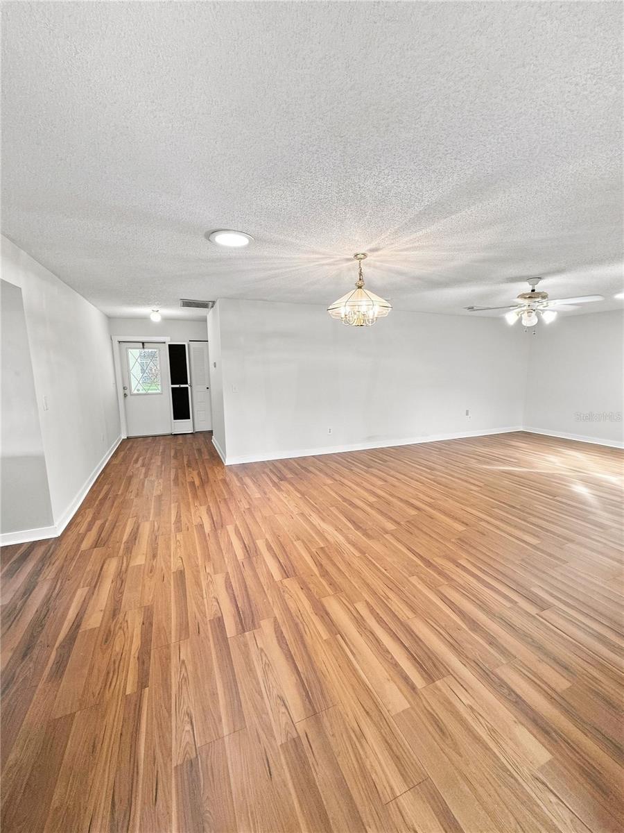 2101 Hailstone Unit 0, Sun City Center, FL 33573
