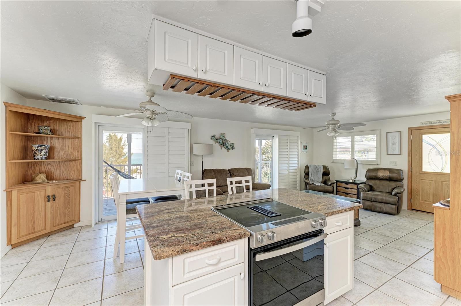 872 North Shore, Anna Maria, FL 34216