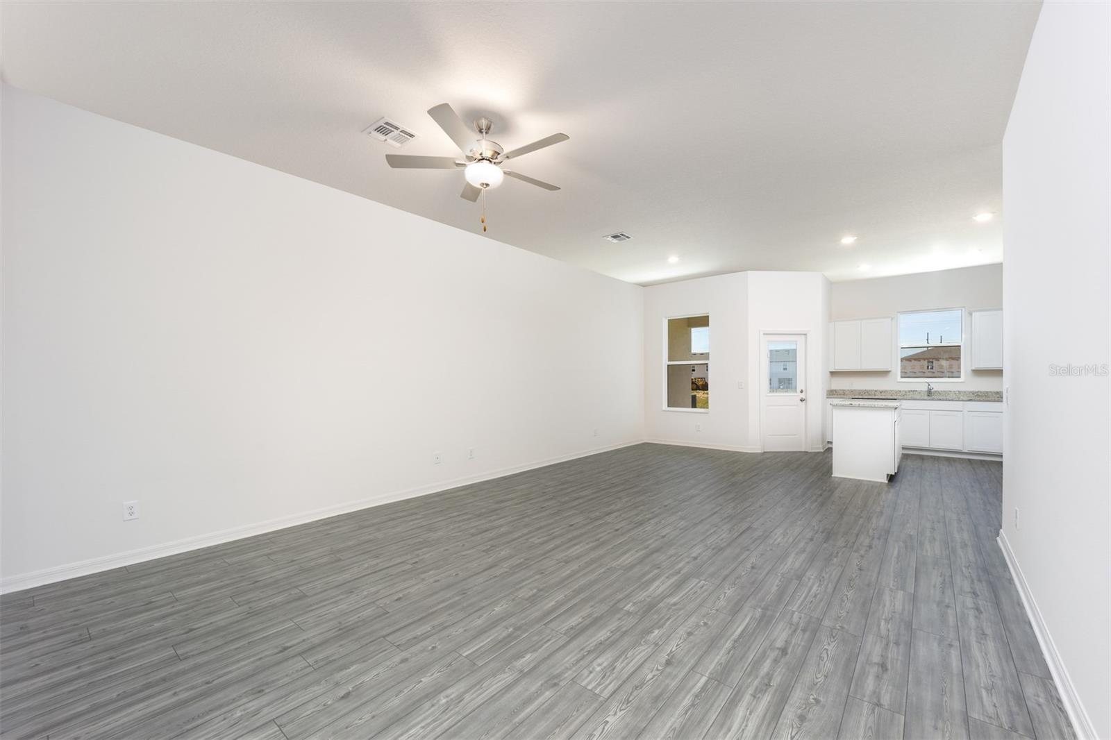 703 Poppy, Dundee, FL 33838
