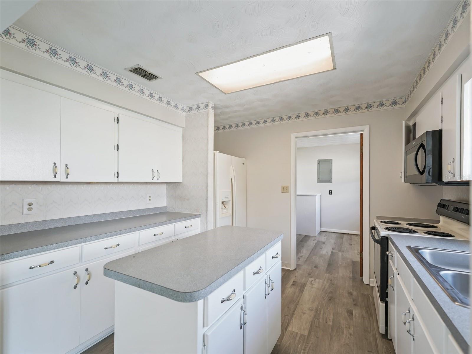 11495 121st Lane, Belleview, FL 34420