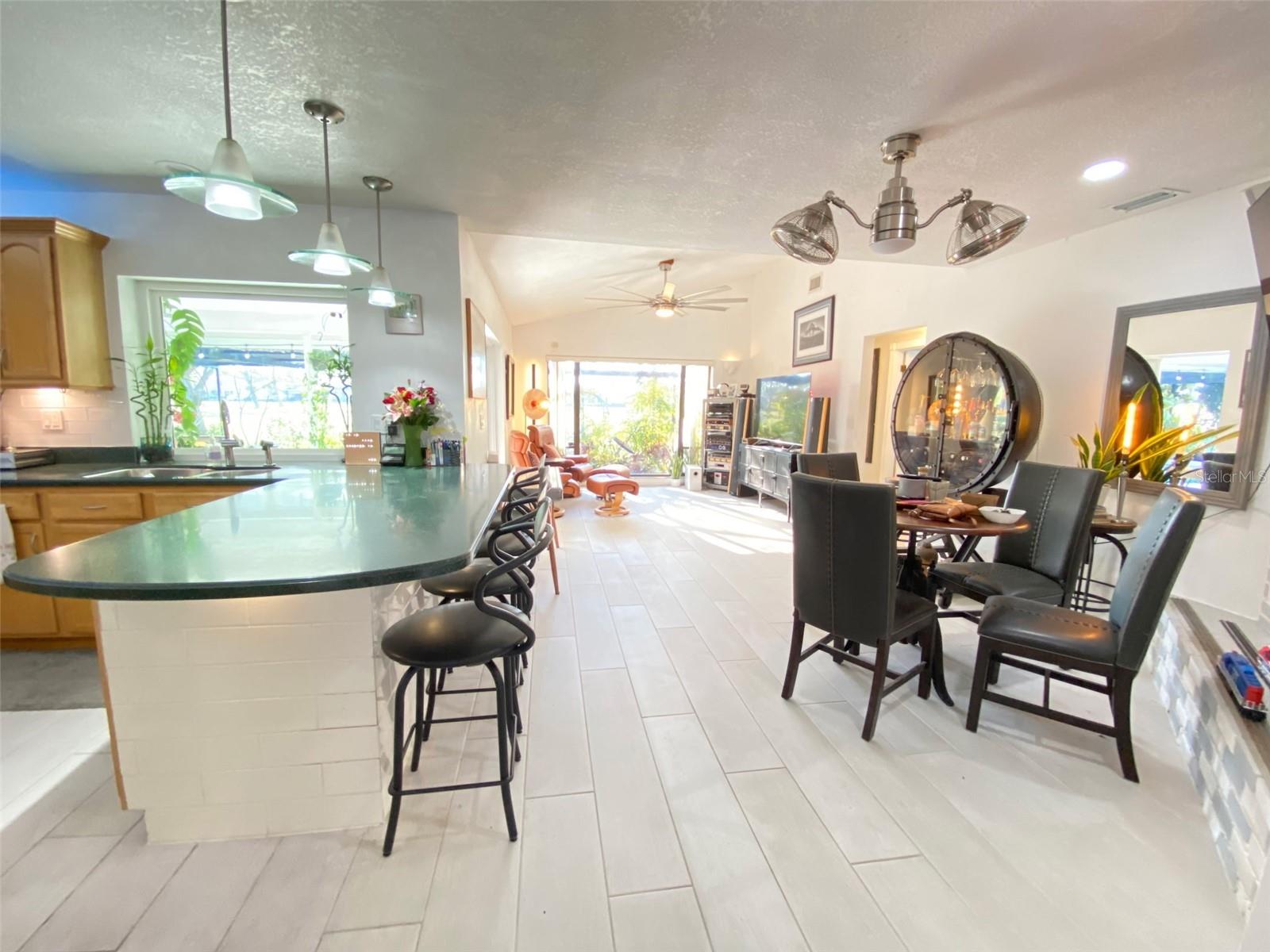 4076 Southwell, Sarasota, FL 34241