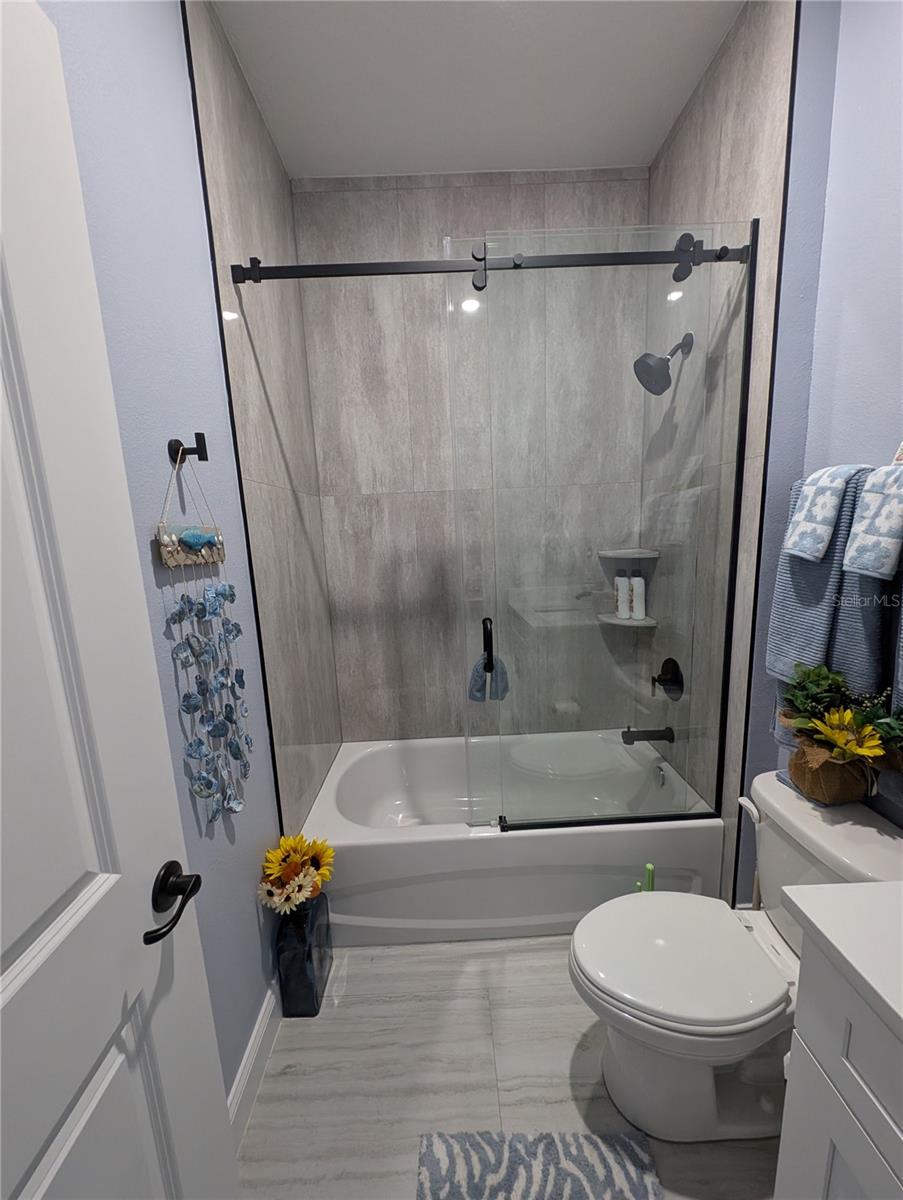 400 Miami, Poinciana, FL 34759