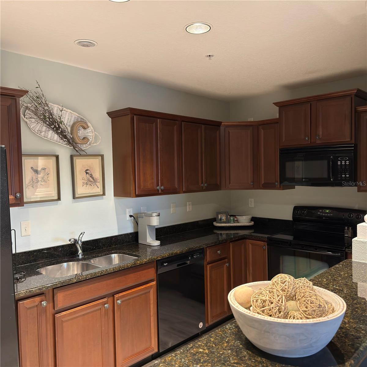 13941 Clubhouse Unit 208, Tampa, FL 33618