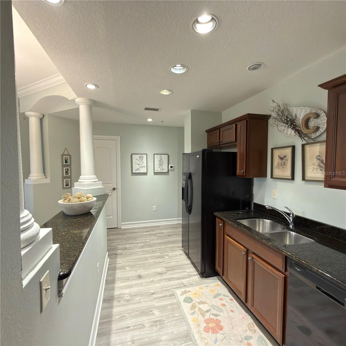13941 Clubhouse Unit 208, Tampa, FL 33618