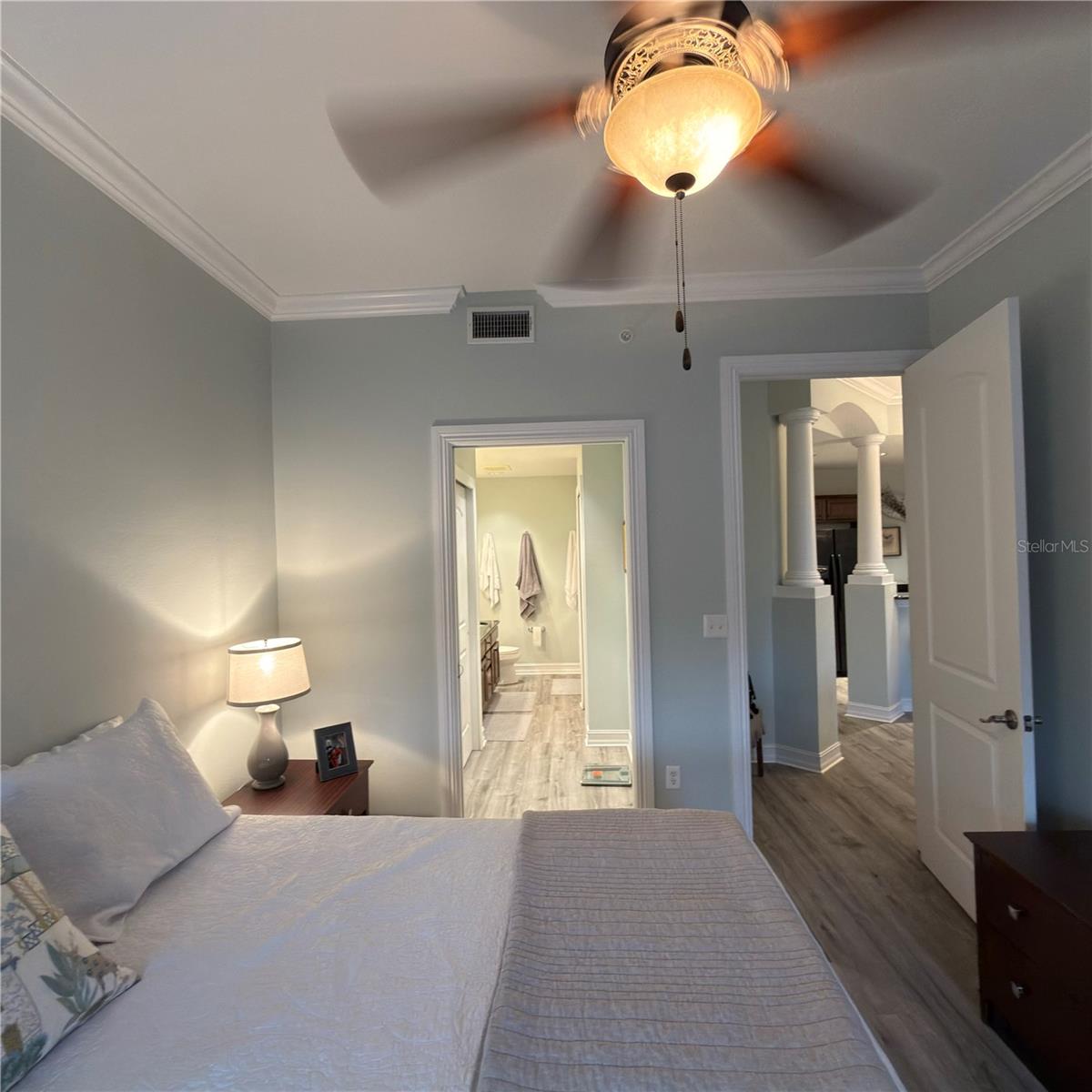 13941 Clubhouse Unit 208, Tampa, FL 33618