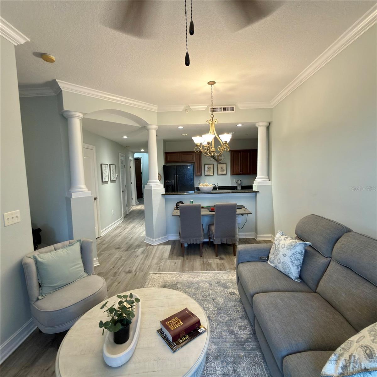 13941 Clubhouse Unit 208, Tampa, FL 33618