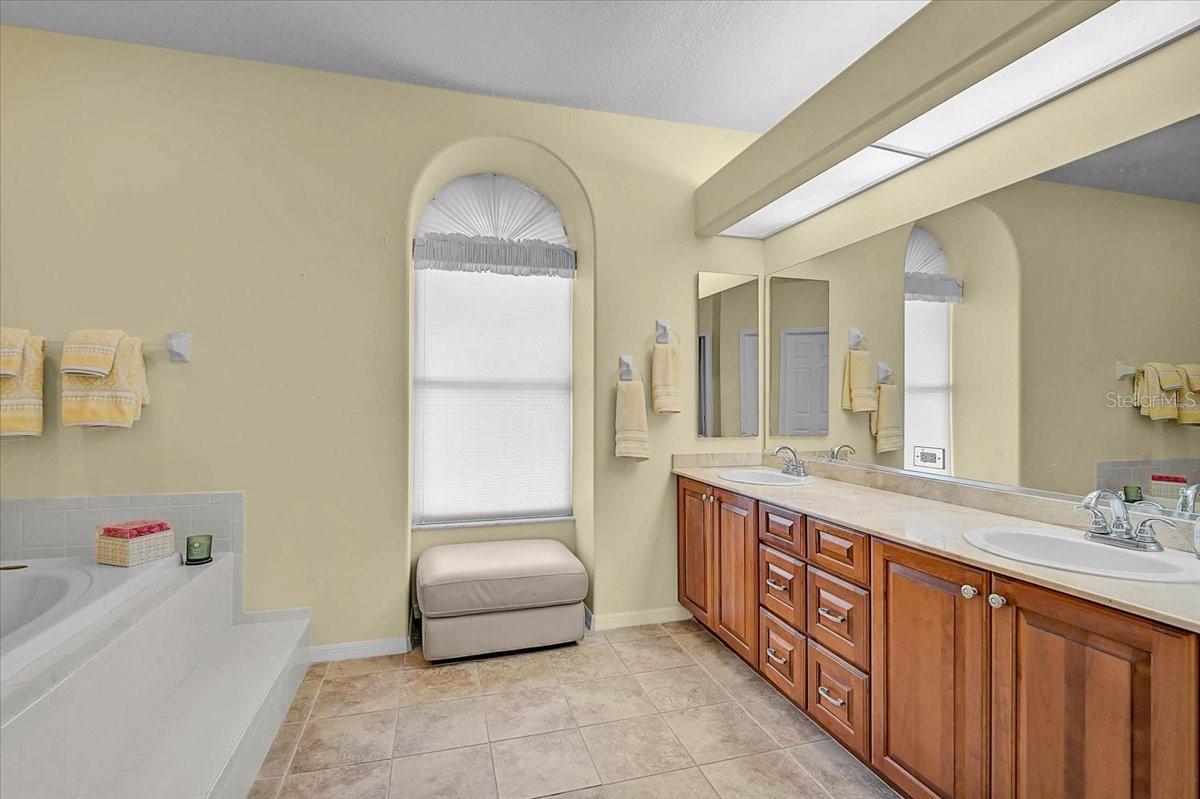 5072 Kilty, Bradenton, FL 34203