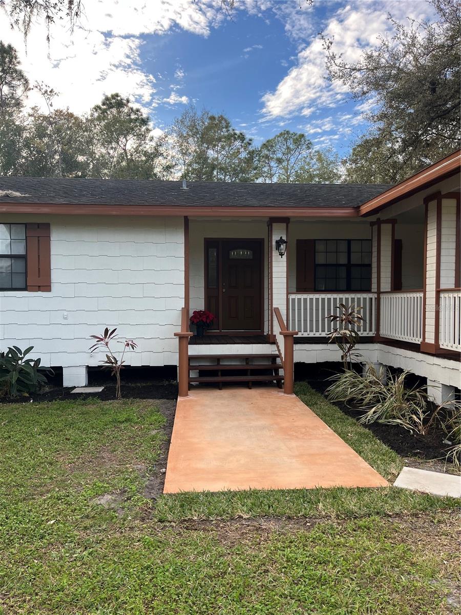 512 Stallings, Deltona, FL 32738