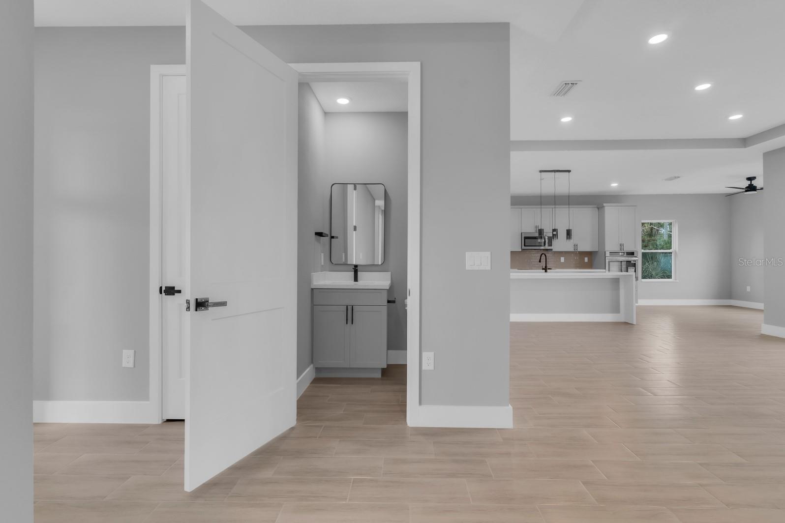 1821 Missouri, Palm Bay, FL 32907