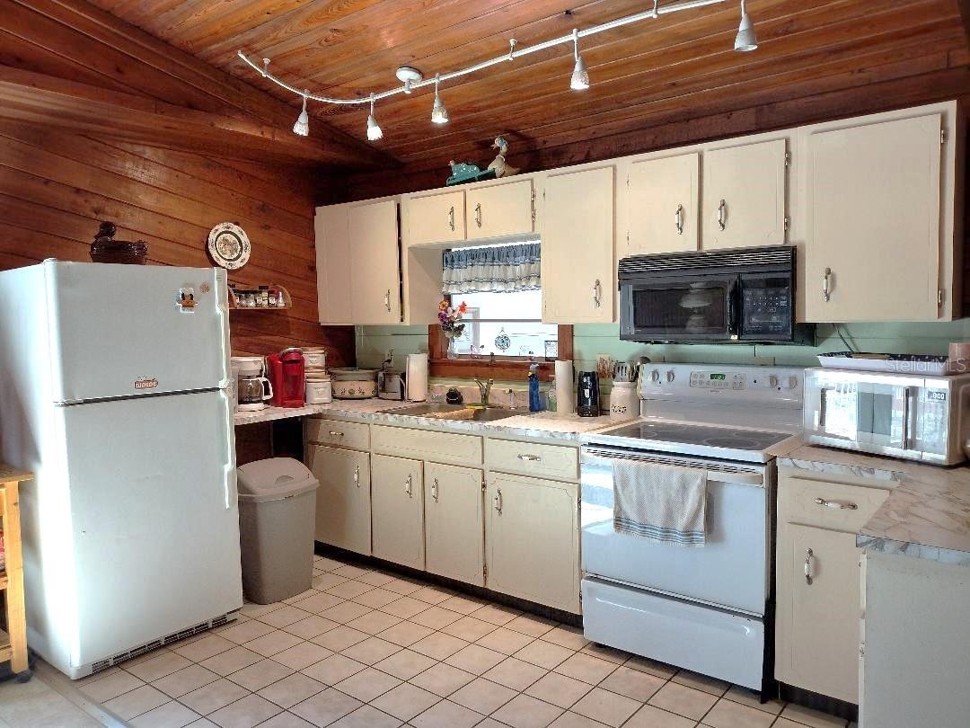 1916 Laurel, Bunnell, FL 32110