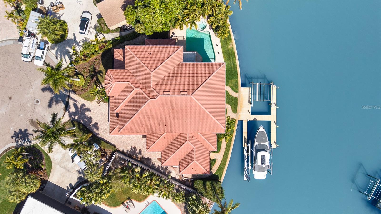 4914 59th, St Petersburg, FL 33715