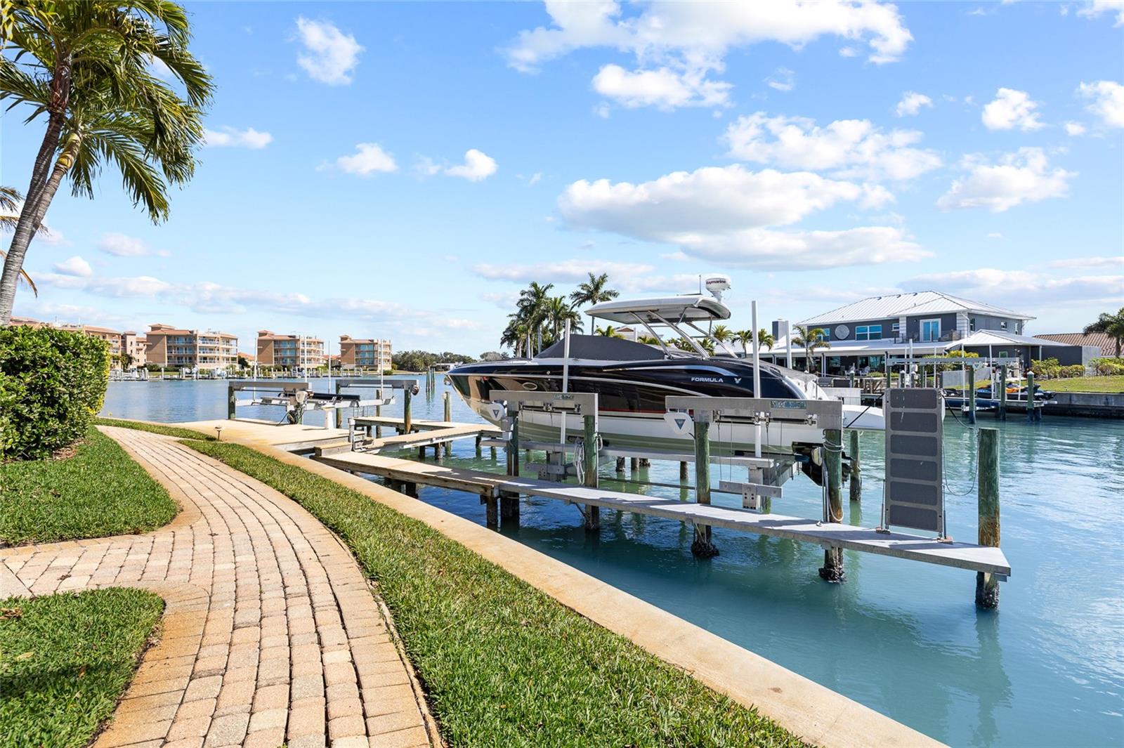 4914 59th, St Petersburg, FL 33715