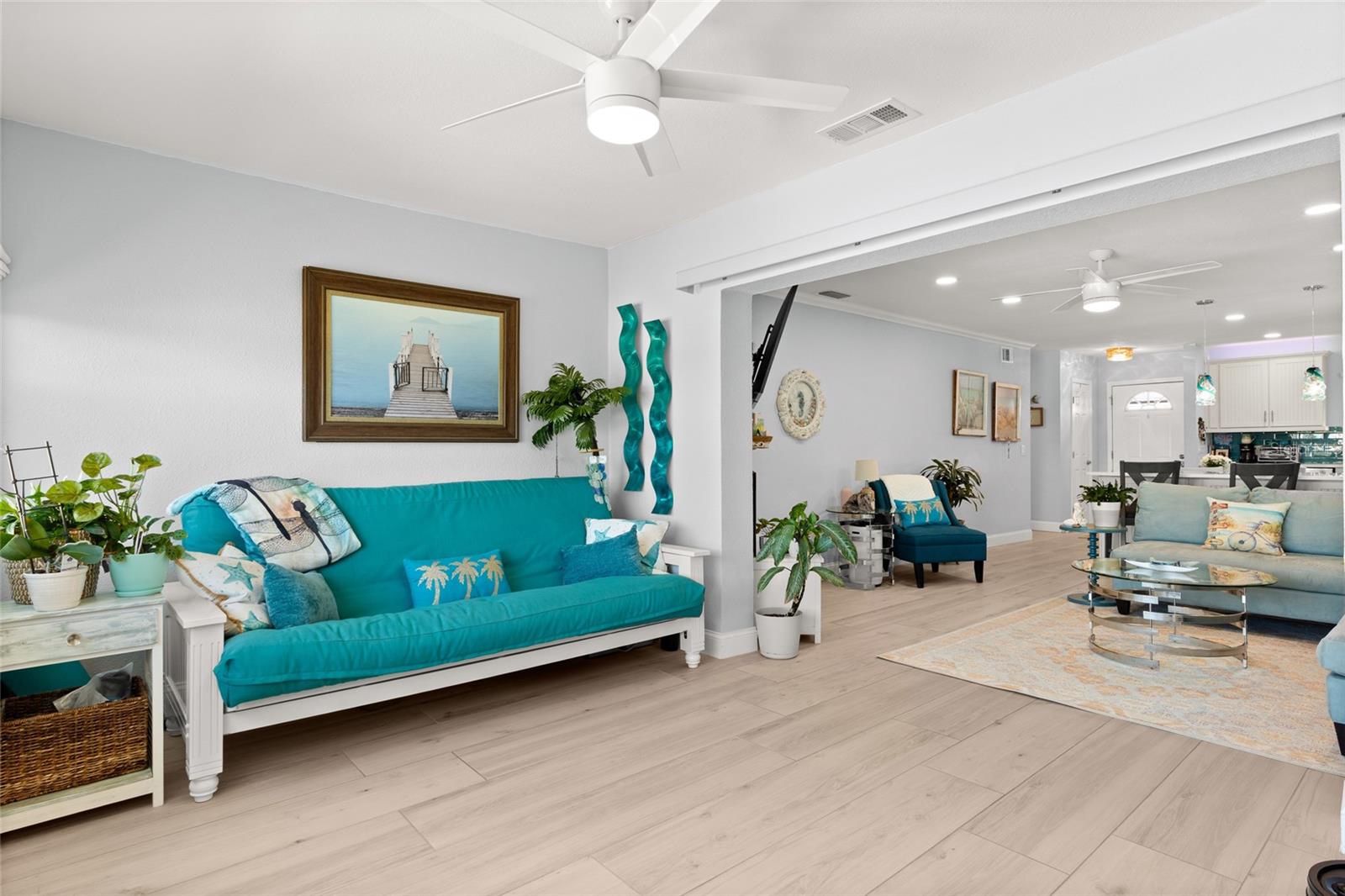 1898 Shore Unit 319, South Pasadena, FL 33707