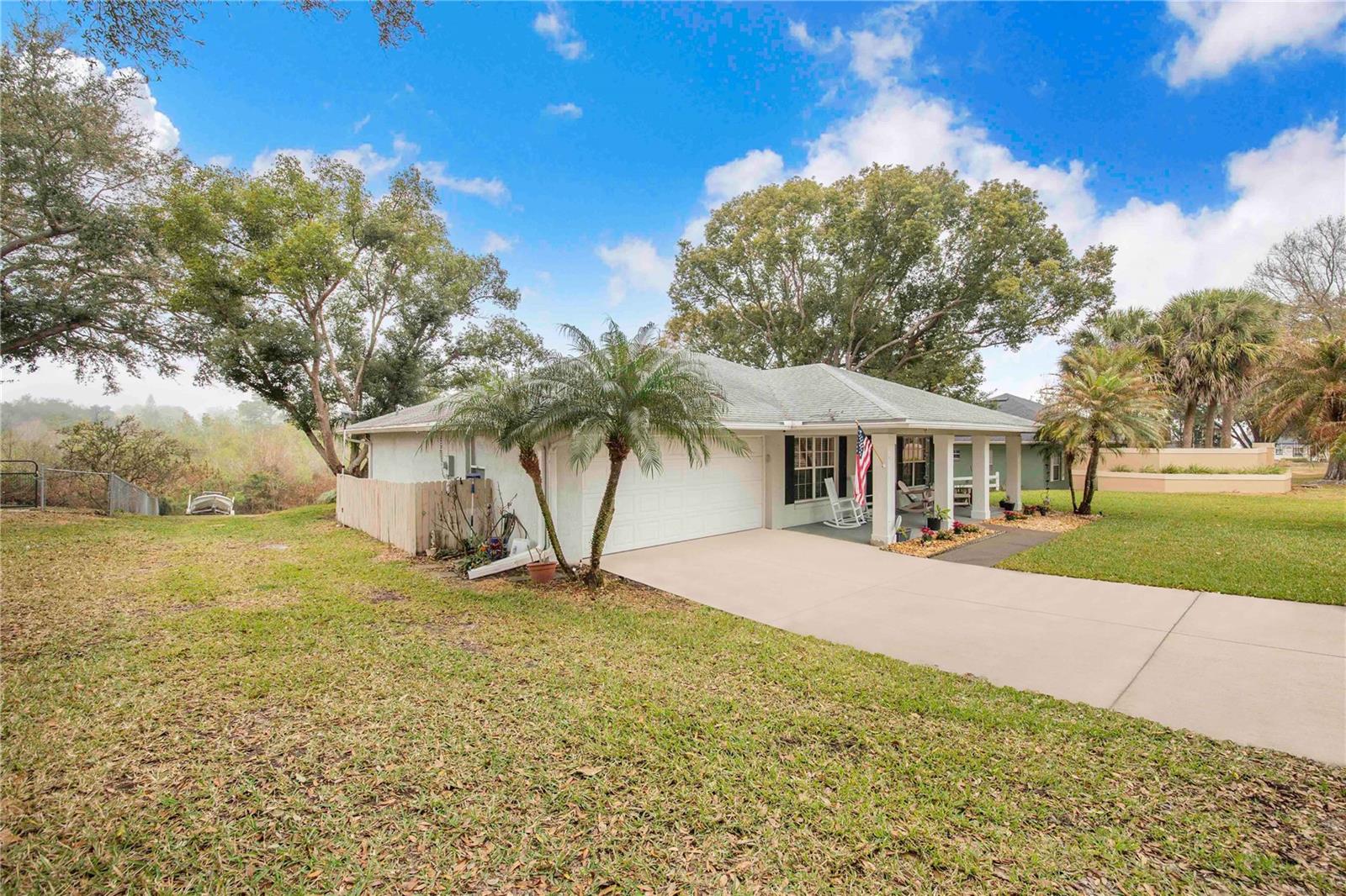 194 Lake Mariam, Winter Haven, FL 33884