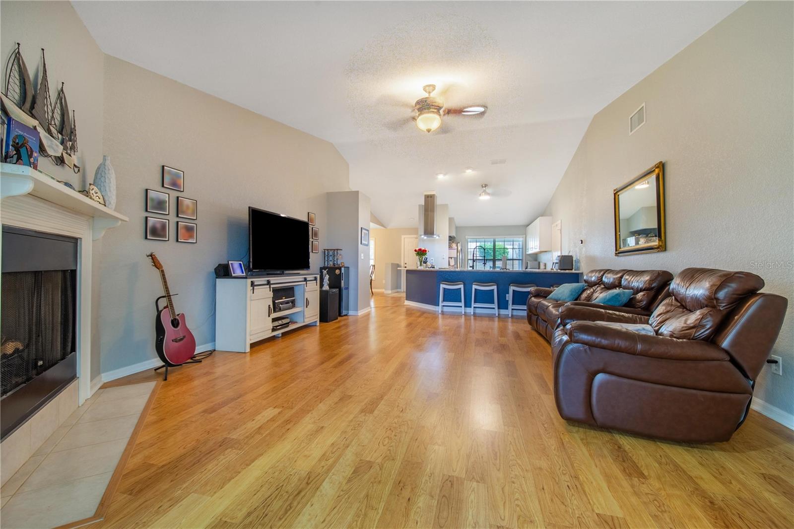 194 Lake Mariam, Winter Haven, FL 33884