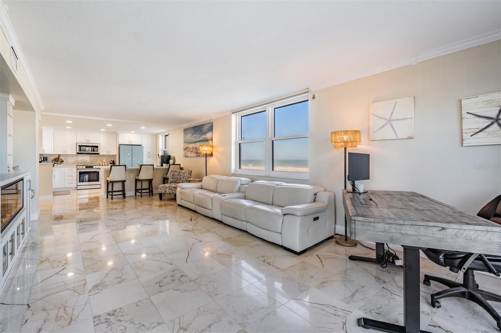 1400 Gulf Unit 109, Clearwater Beach, FL 33767