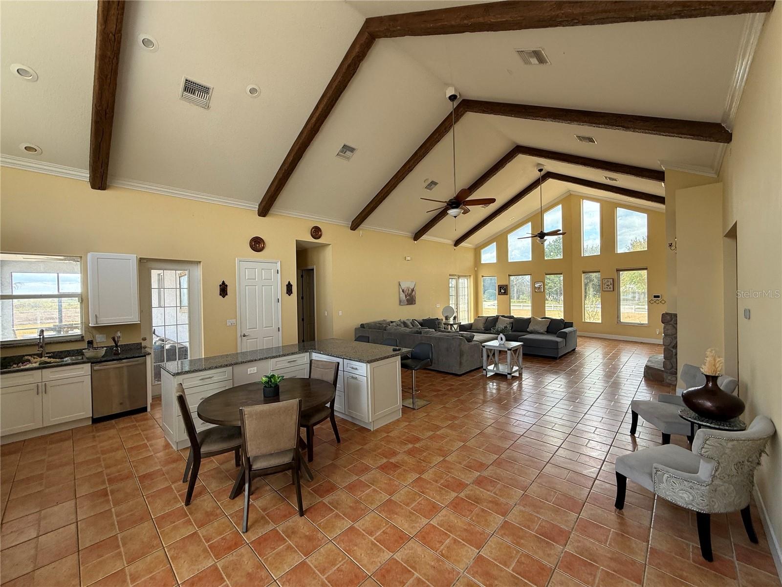 186 Bear Pointe, Lake Placid, FL 33852