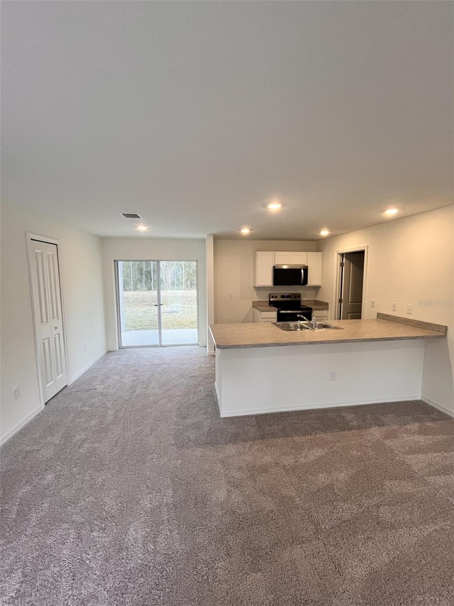 10255 Weatherby, Hastings, FL 32145