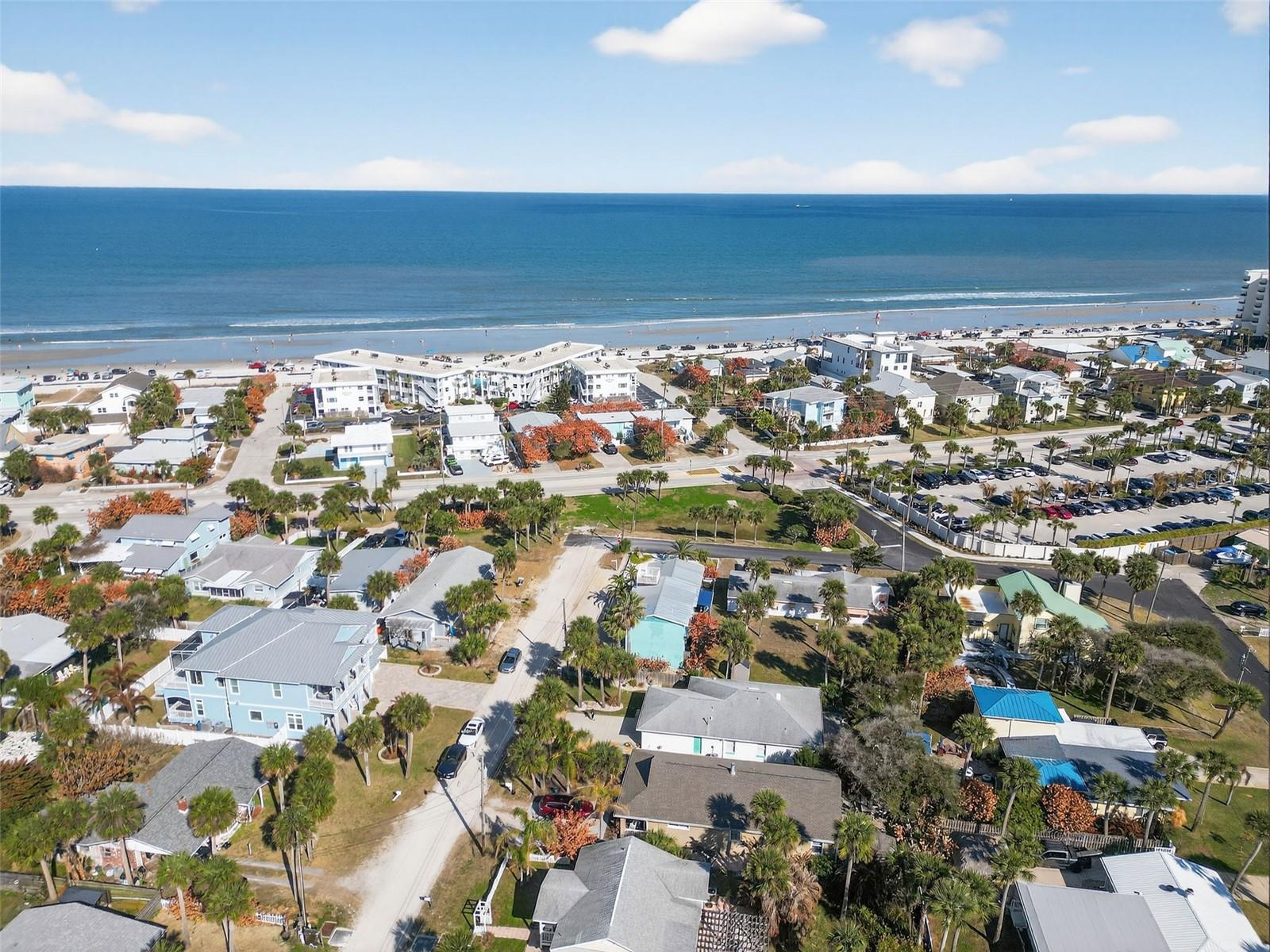 923 Locust, New Smyrna Beach, FL 32169