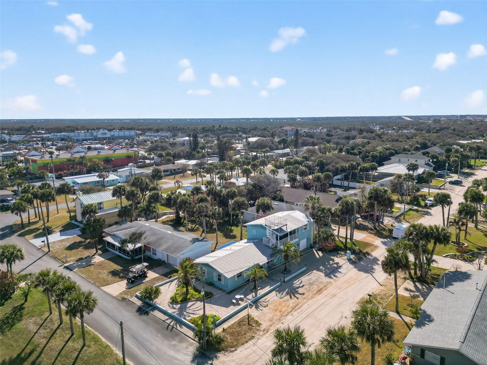 923 Locust, New Smyrna Beach, FL 32169