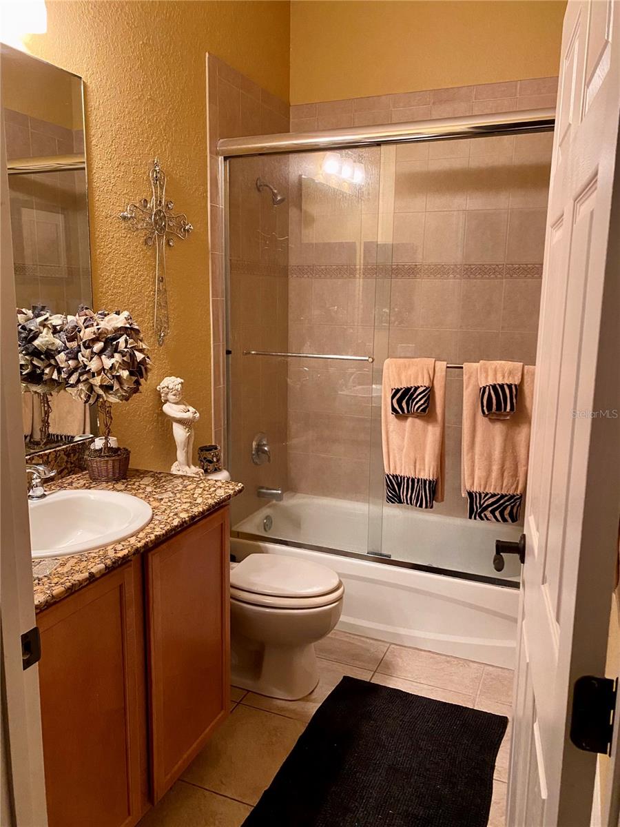 1051 Green Gate, Groveland, FL 34736