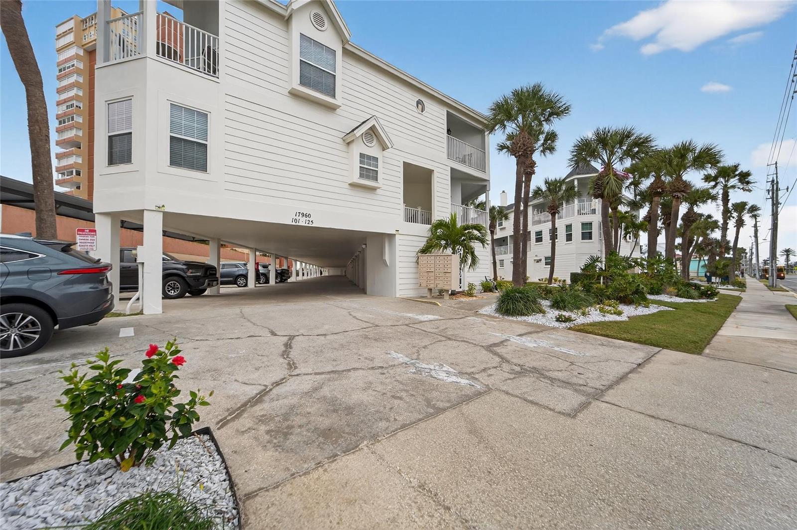 17960 Gulf Unit 119, Redington Shores, FL 33708