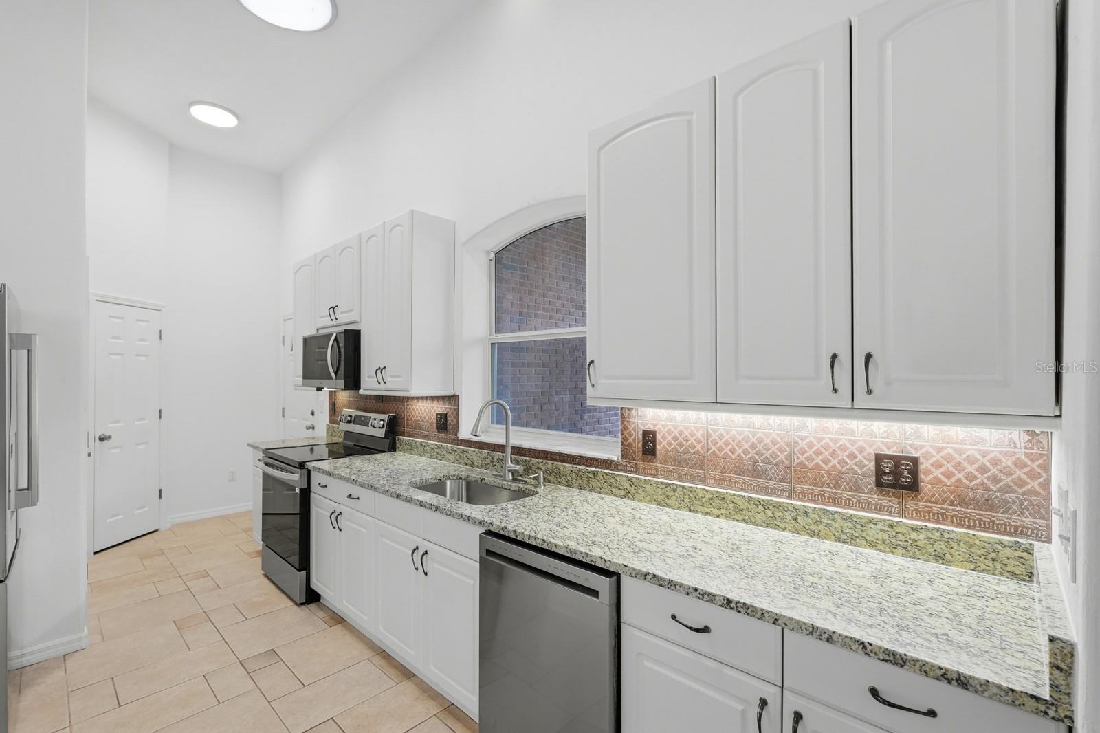 5941 Marville, Port Orange, FL 32127