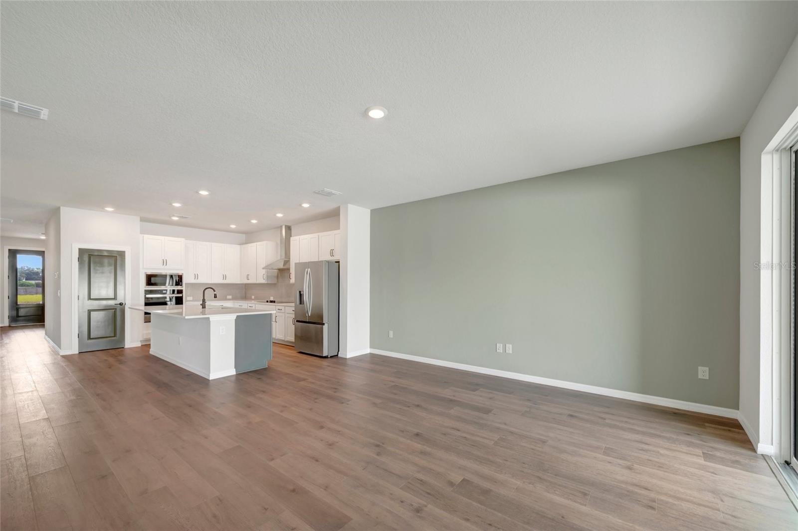 614 Kingswood, Bradenton, FL 34212