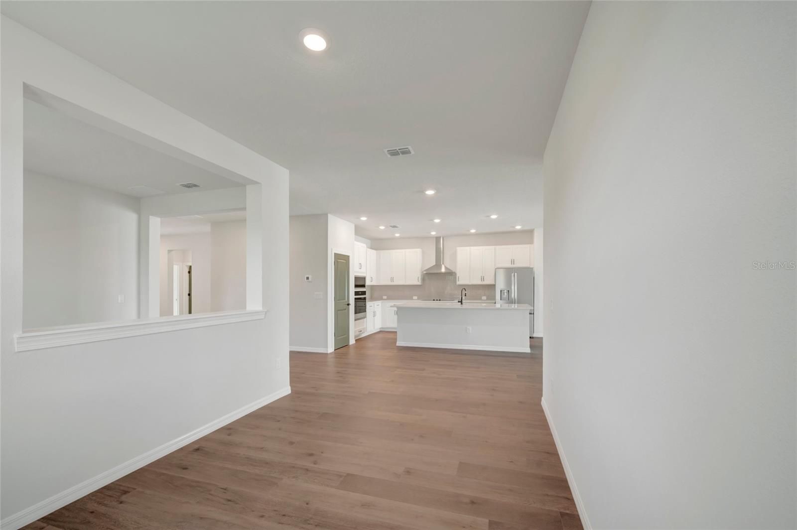 614 Kingswood, Bradenton, FL 34212