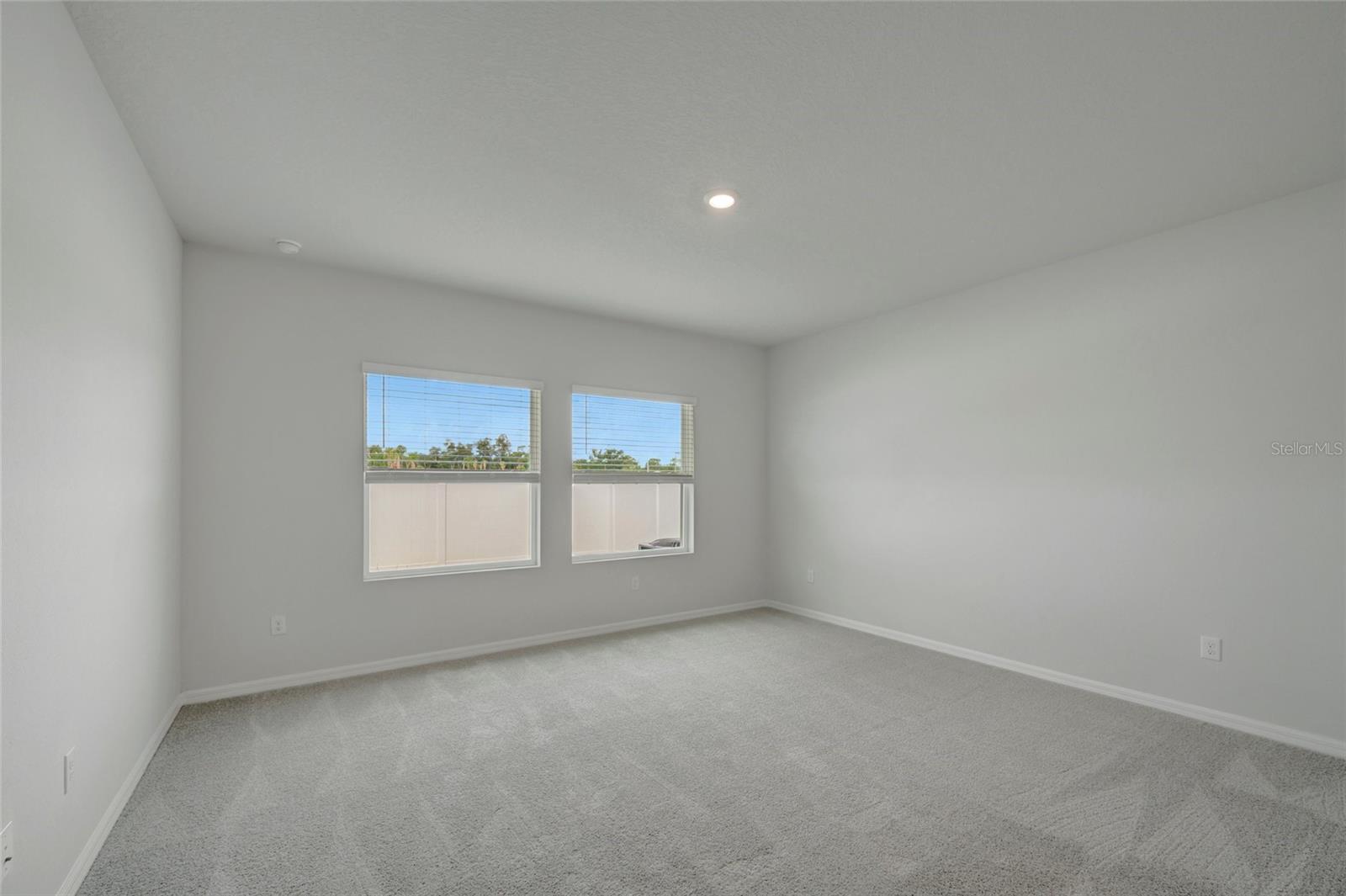 614 Kingswood, Bradenton, FL 34212