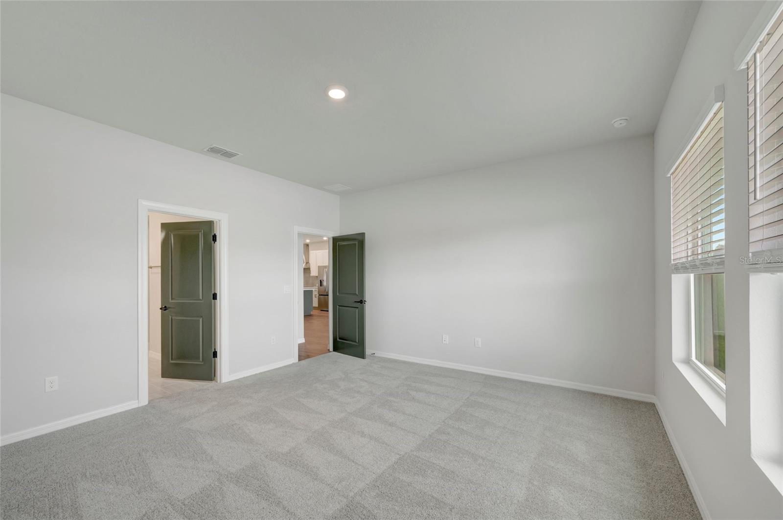 614 Kingswood, Bradenton, FL 34212