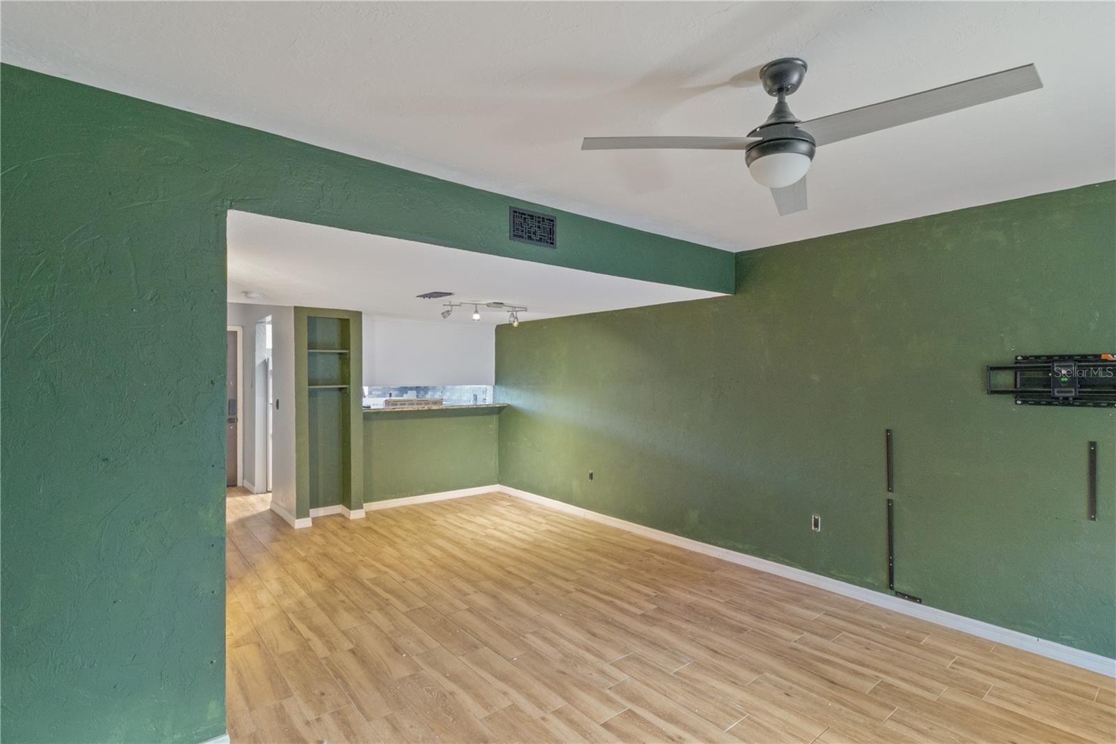 1836 Crystal Lake Unit 19, Lakeland, FL 33801