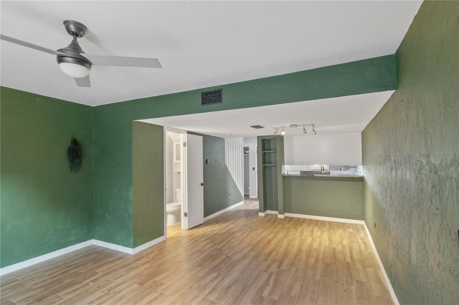 1836 Crystal Lake Unit 19, Lakeland, FL 33801