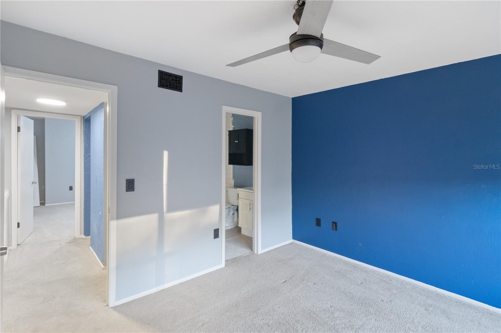 1836 Crystal Lake Unit 19, Lakeland, FL 33801