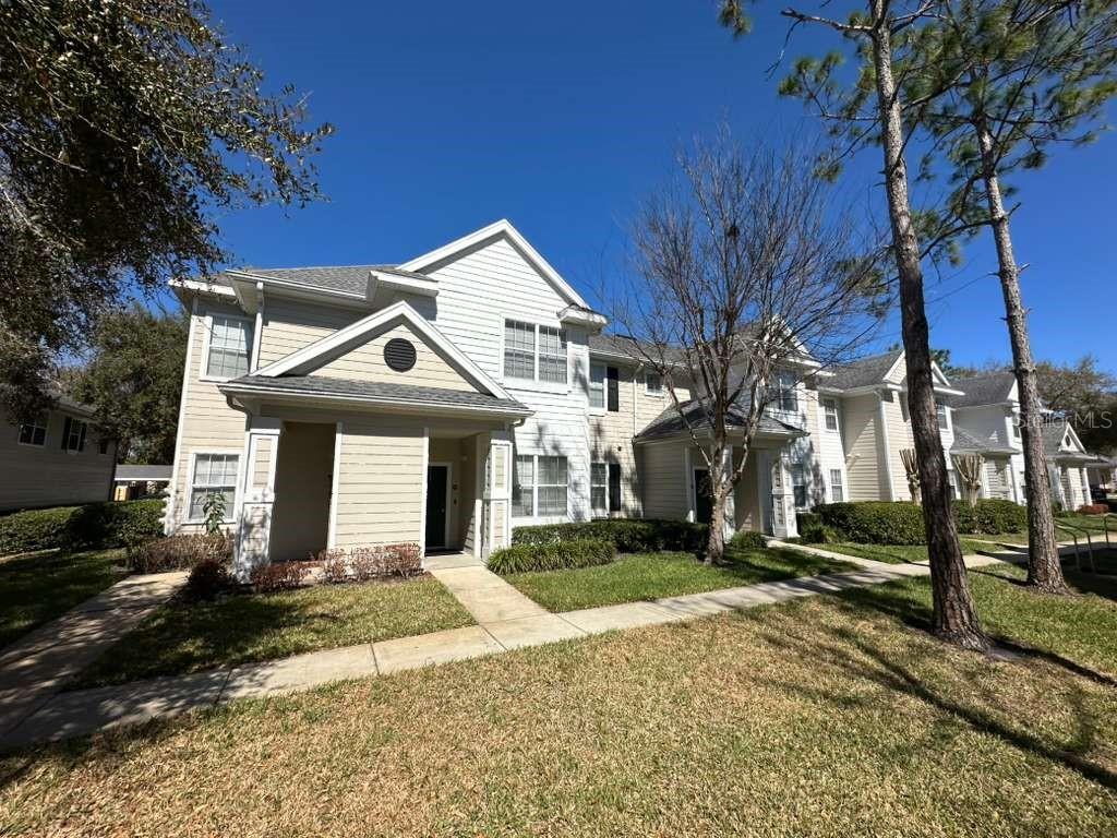 225 Southern Pecan Unit 208, Winter Garden, FL 34787
