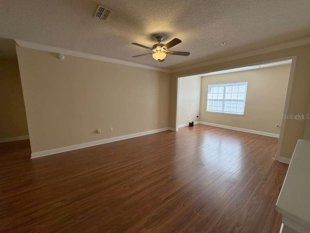 225 Southern Pecan Unit 208, Winter Garden, FL 34787
