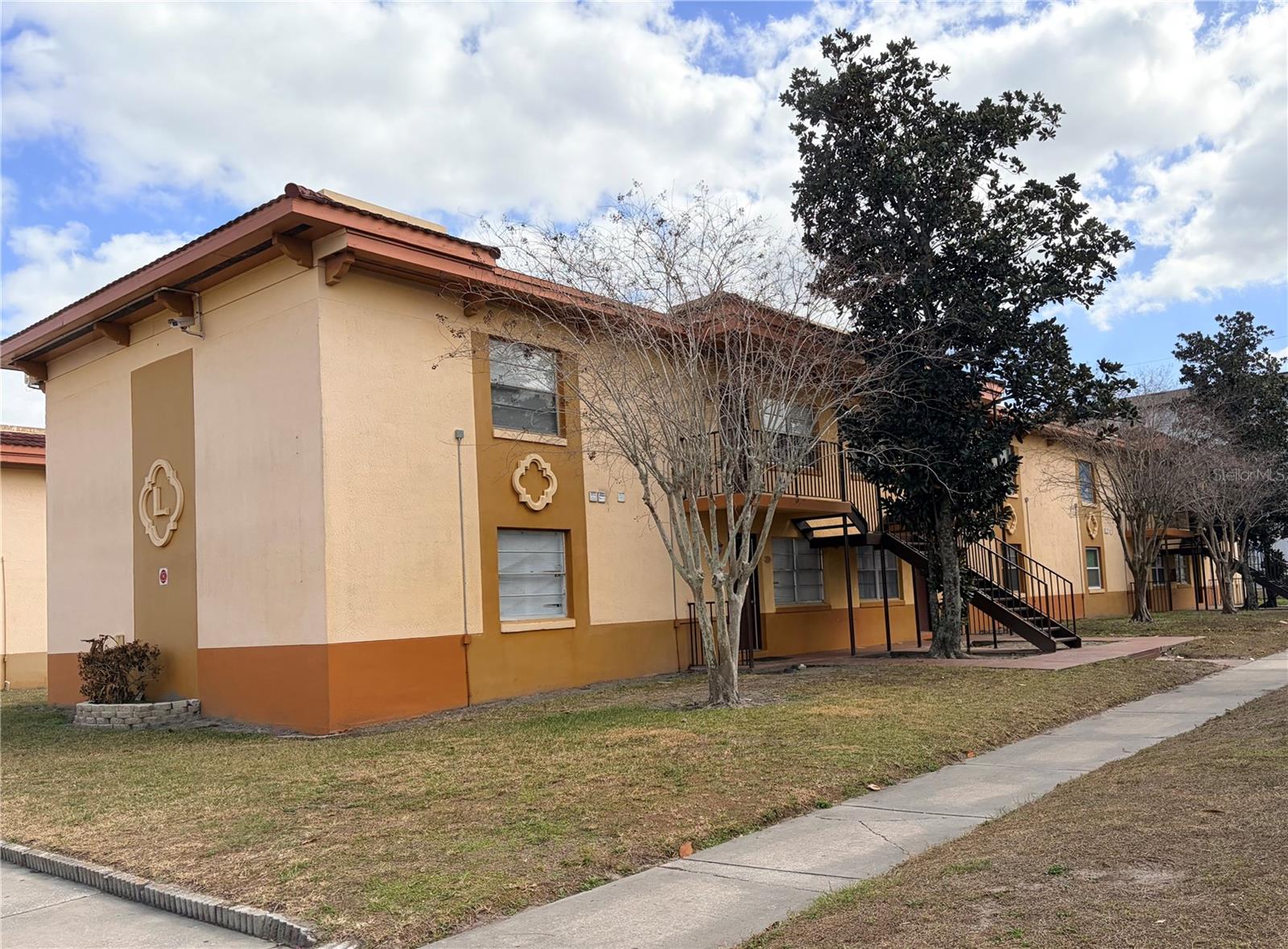 738 Ridenhour Unit L, Orlando, FL 32809
