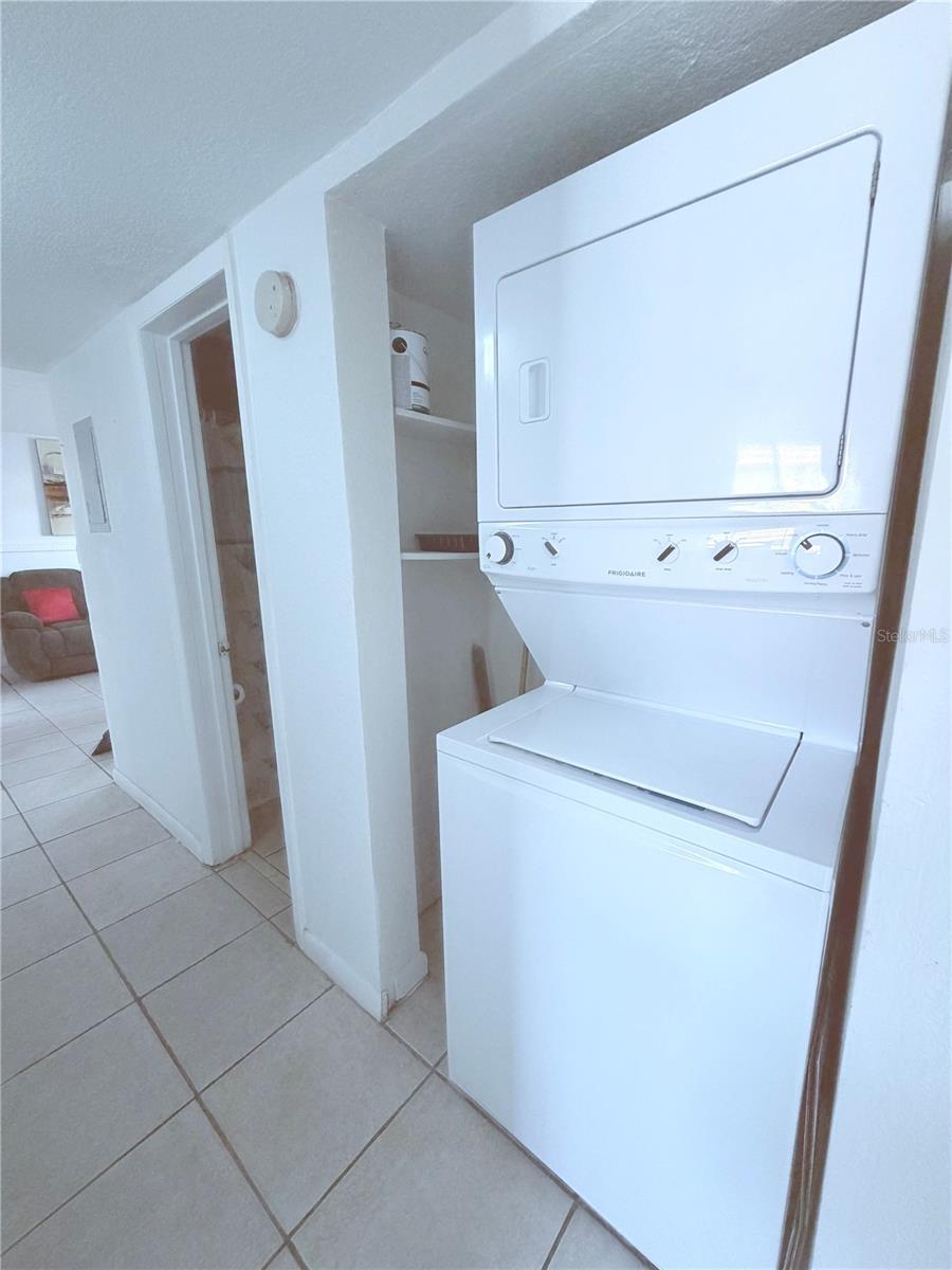 738 Ridenhour Unit L, Orlando, FL 32809