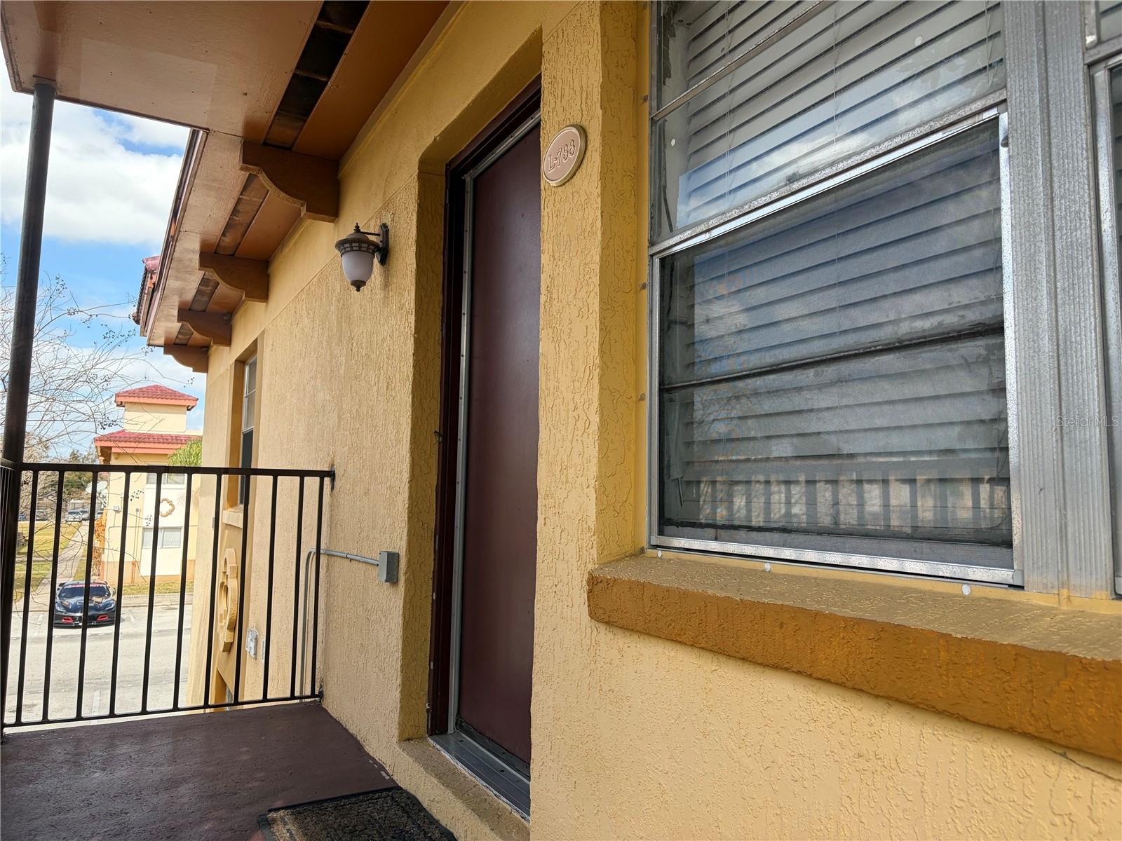 738 Ridenhour Unit L, Orlando, FL 32809