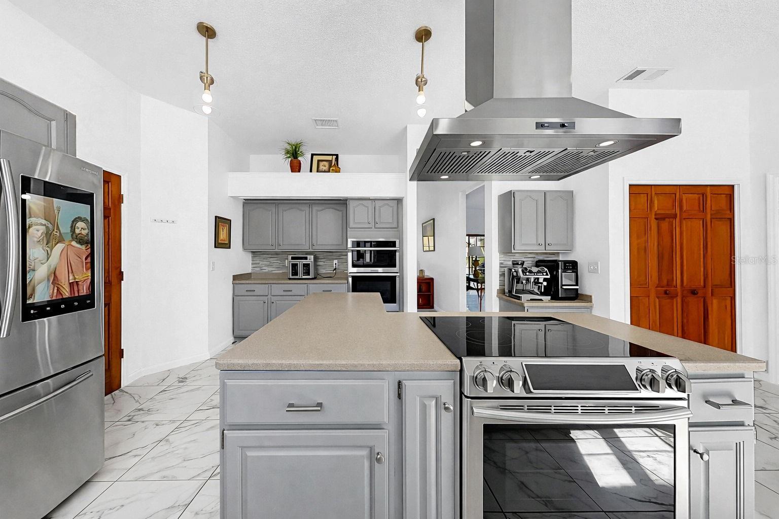 13607 2nd, Bradenton, FL 34212