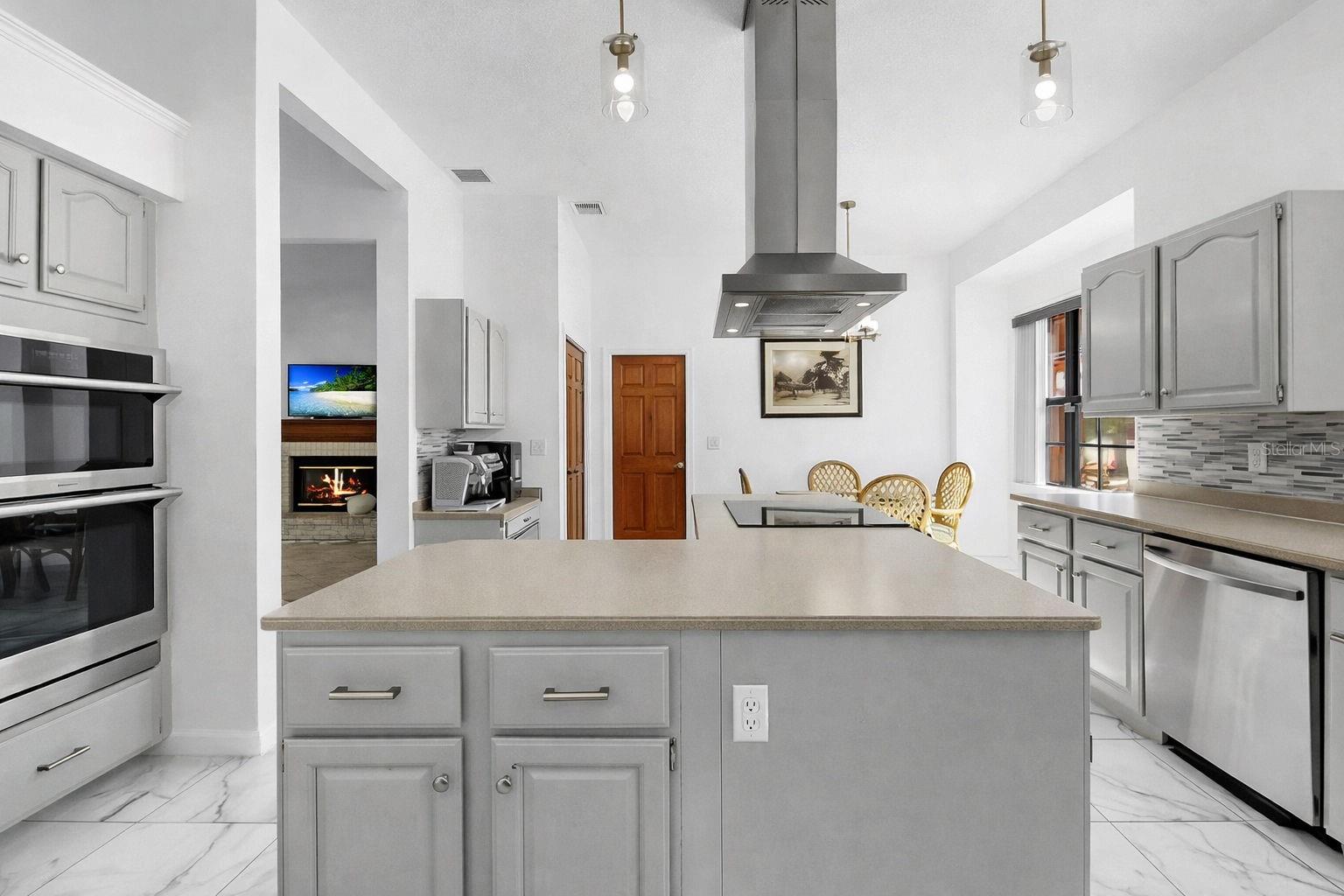 13607 2nd, Bradenton, FL 34212