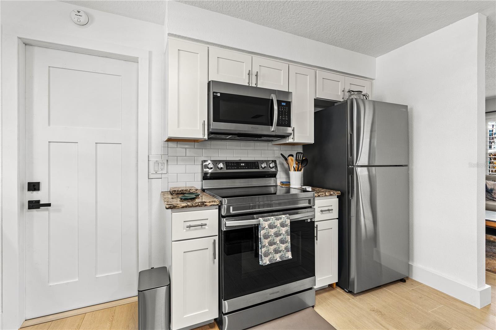 2005 Oriole, South Daytona, FL 32119