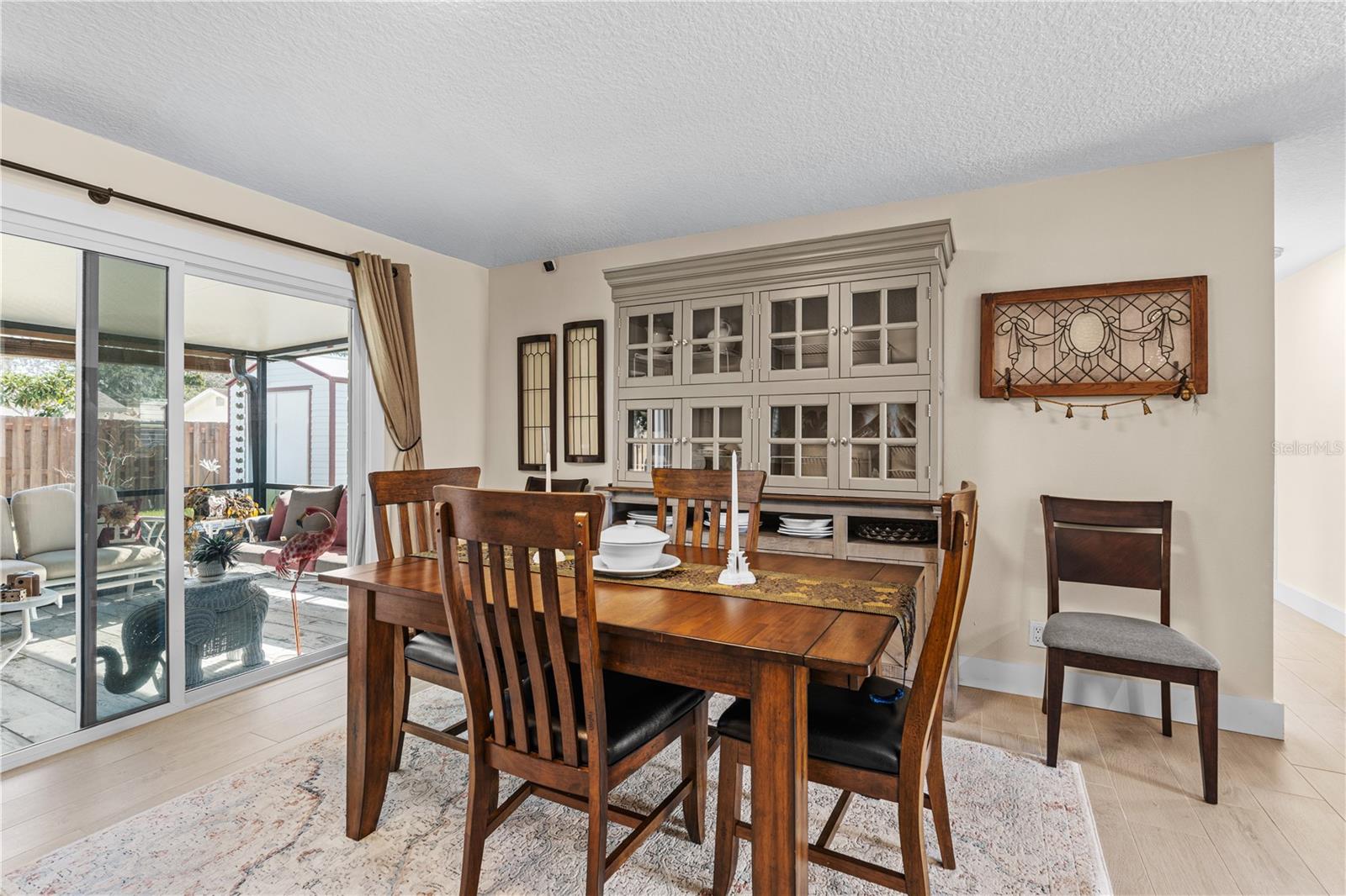 2005 Oriole, South Daytona, FL 32119