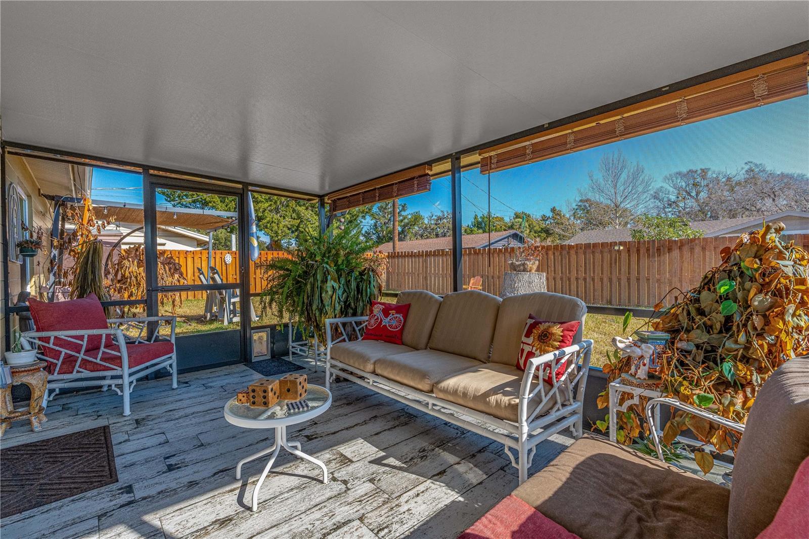 2005 Oriole, South Daytona, FL 32119