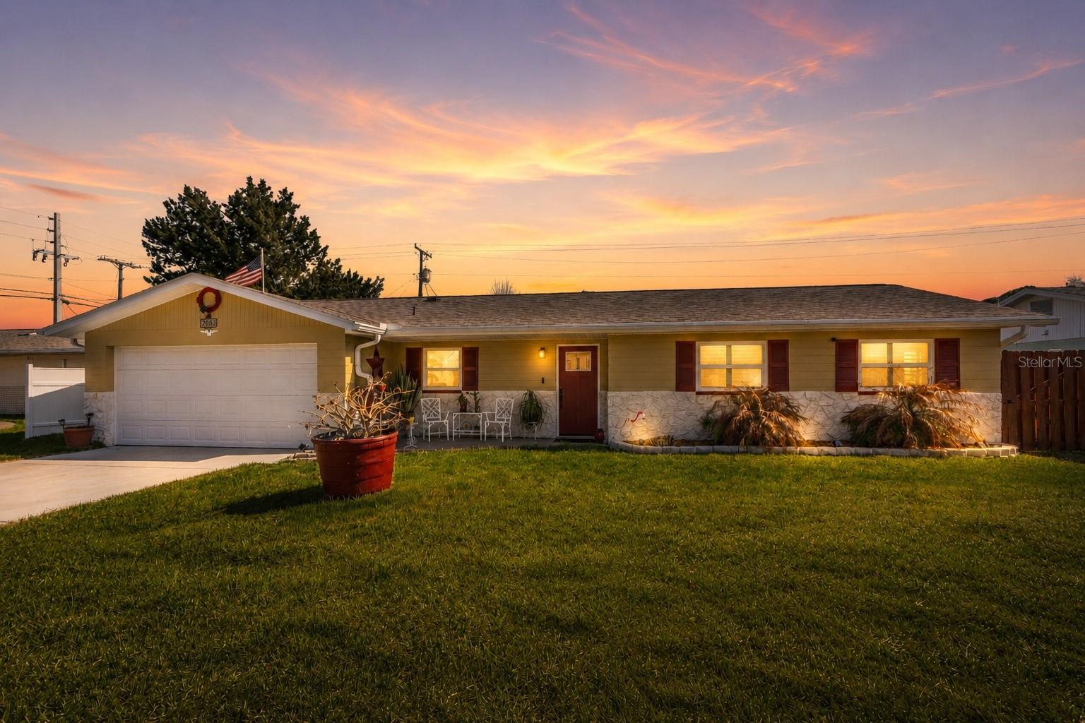2005 Oriole, South Daytona, FL 32119