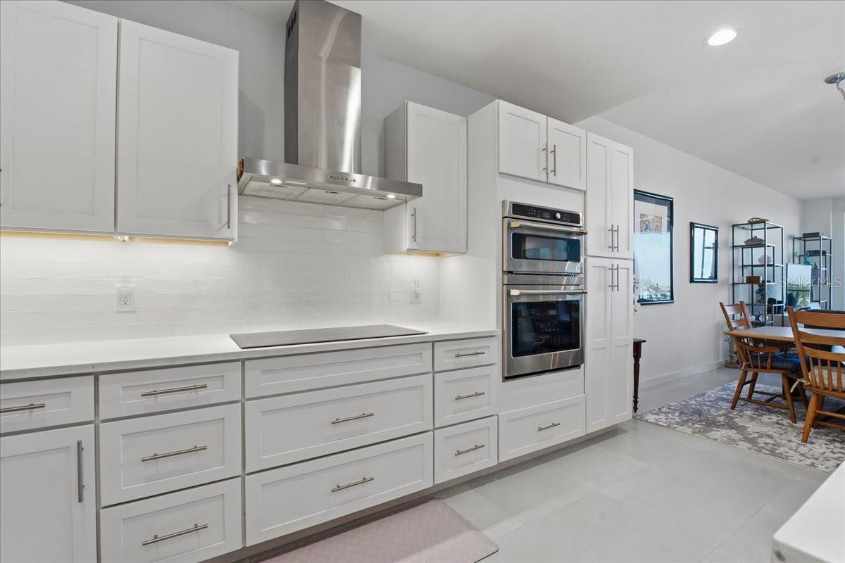 920 Osceola Unit 702, Clearwater, FL 33755