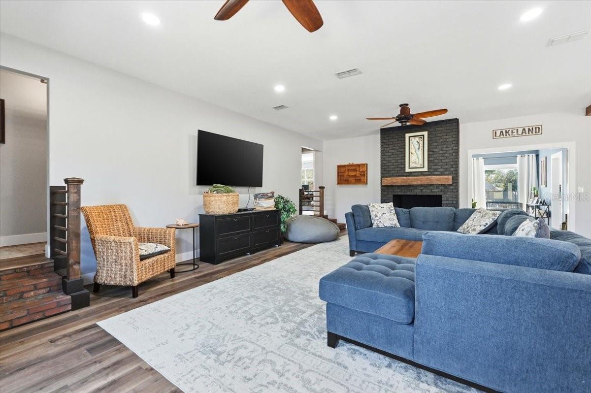 5225 Glenmore, Lakeland, FL 33813